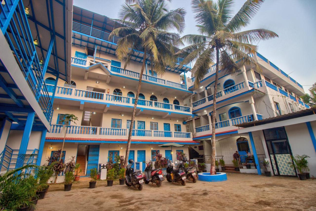 Mandrem Retreat Beach Resort Velha Goa Exterior foto