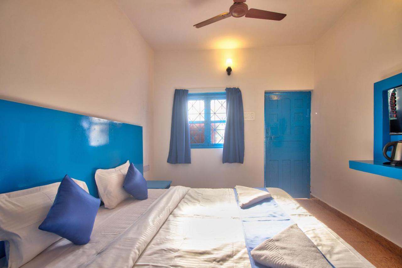 Mandrem Retreat Beach Resort Velha Goa Exterior foto